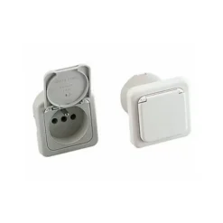 Hot CBE Prise 230 V avec couvercle Presto 10000