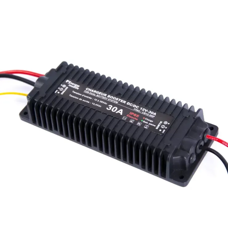 Energie Mobile EM Chargeur Booster DC-DC CB12-30IP