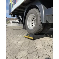 New EMUK Air-Lift Twin