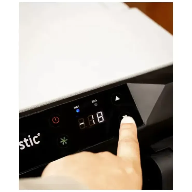 New Mestic Cool Box MCCHD-60 AC/DC