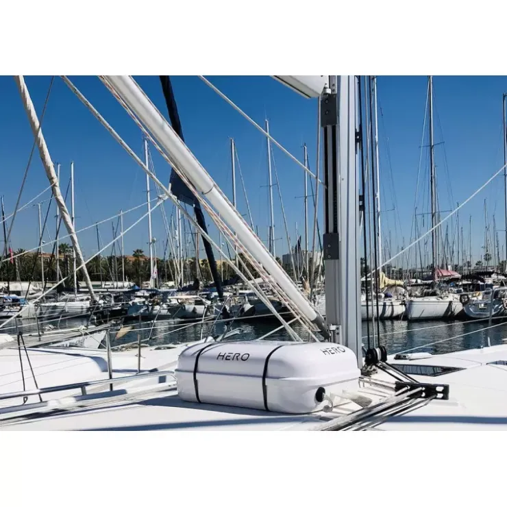 Outlet OCEAN SAFETY designed by HERO OCEAN SAFETY BY HERO Radeau hauturier 10 personnes | -24 H | Container