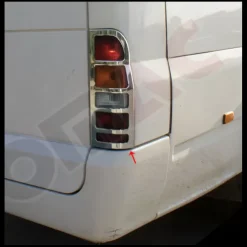 New OMAC Cadres de finition feux AR inox Ford Transit 4