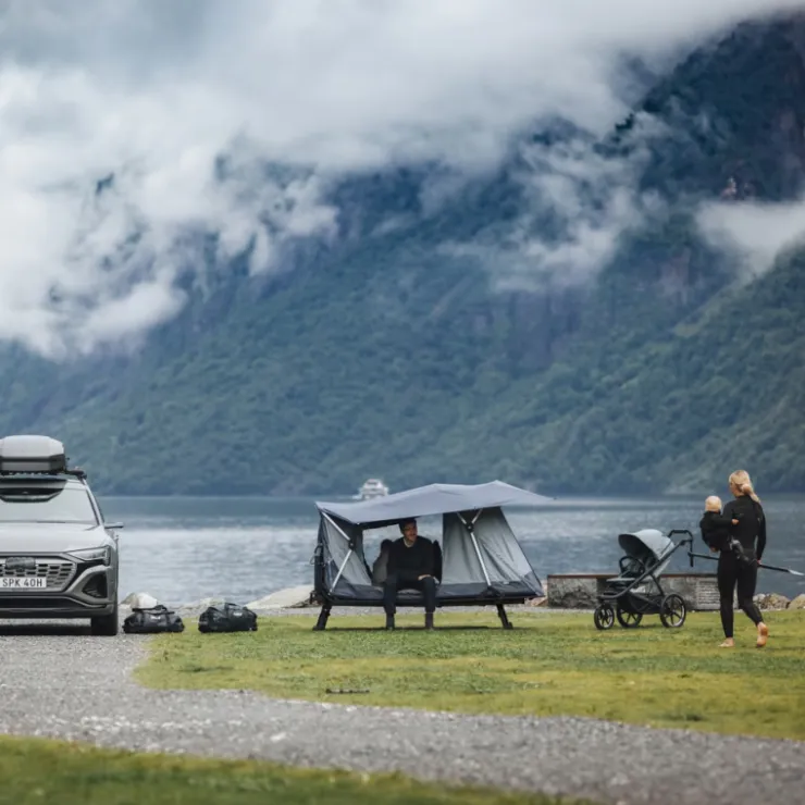 Clearance Thule Outset