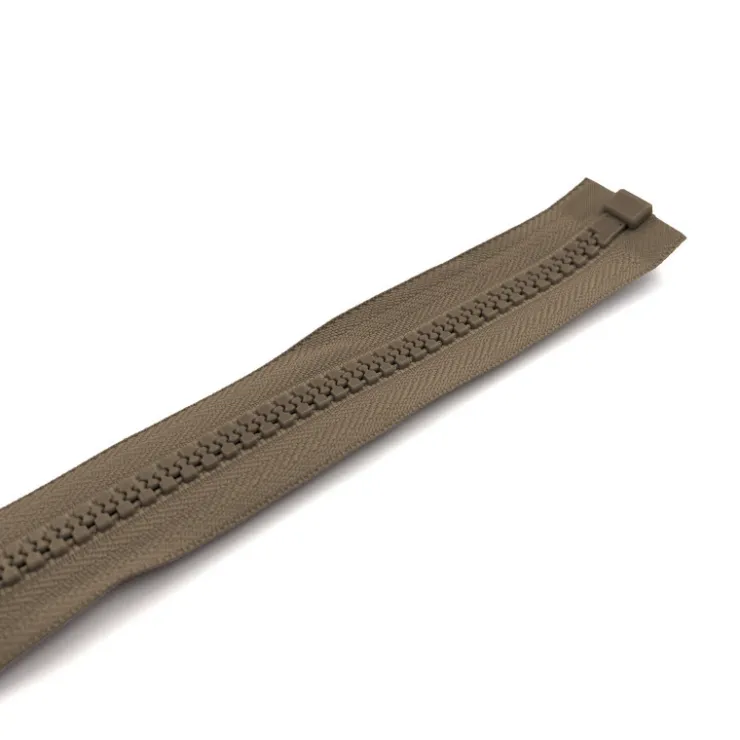 Clearance YKK Fermeture injectée 9 mm chaine 10 mm taupe